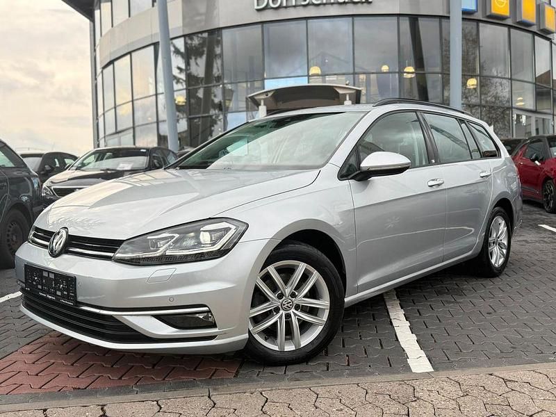 Gebraucht VW Golf VII Comfortline 150 PS (110 kW) 2020 Silber Kombi
