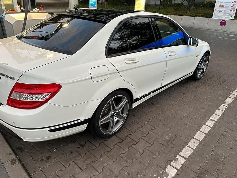 Gebraucht Mercedes C200 184 PS (135 kW) 2010 Limousine
