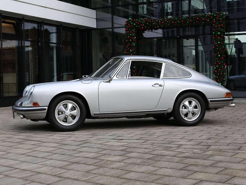 Gebraucht Porsche 911S 160 PS (117 kW) 1966 976206l metallicsilber Coupé
