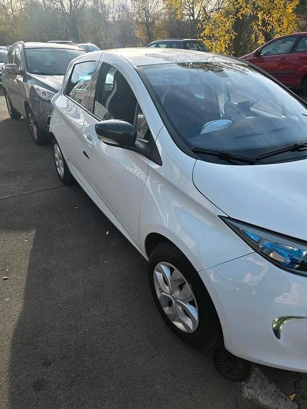 Gebraucht Renault Zoe 31 kW (43 PS) 2015 Weiß Kleinwagen