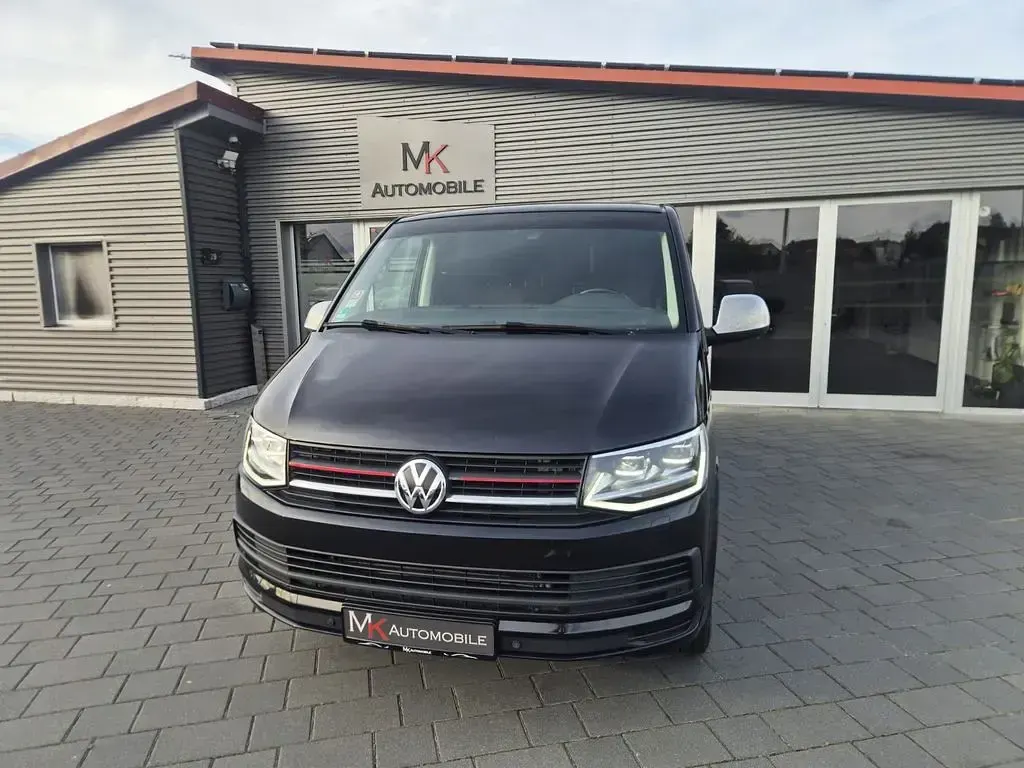 Gebraucht VW Multivan 150 PS (110 kW) 2018 Schwarz Van / Kleinbus