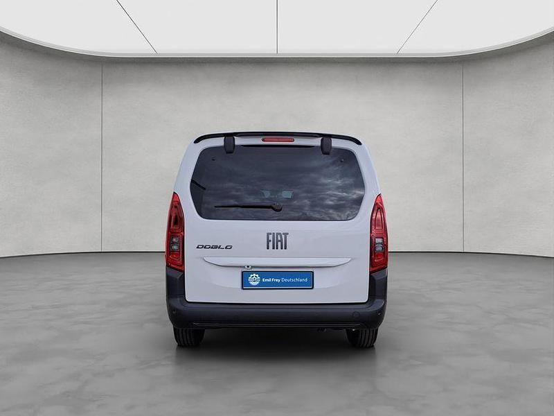 Neu Fiat Doblò 131 PS (96 kW) 2025 Weiß Van / Kleinbus