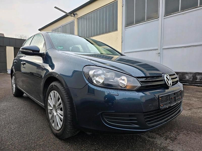 Gebraucht VW Golf VI 122 PS (89 kW) 2009 Blau Kleinwagen