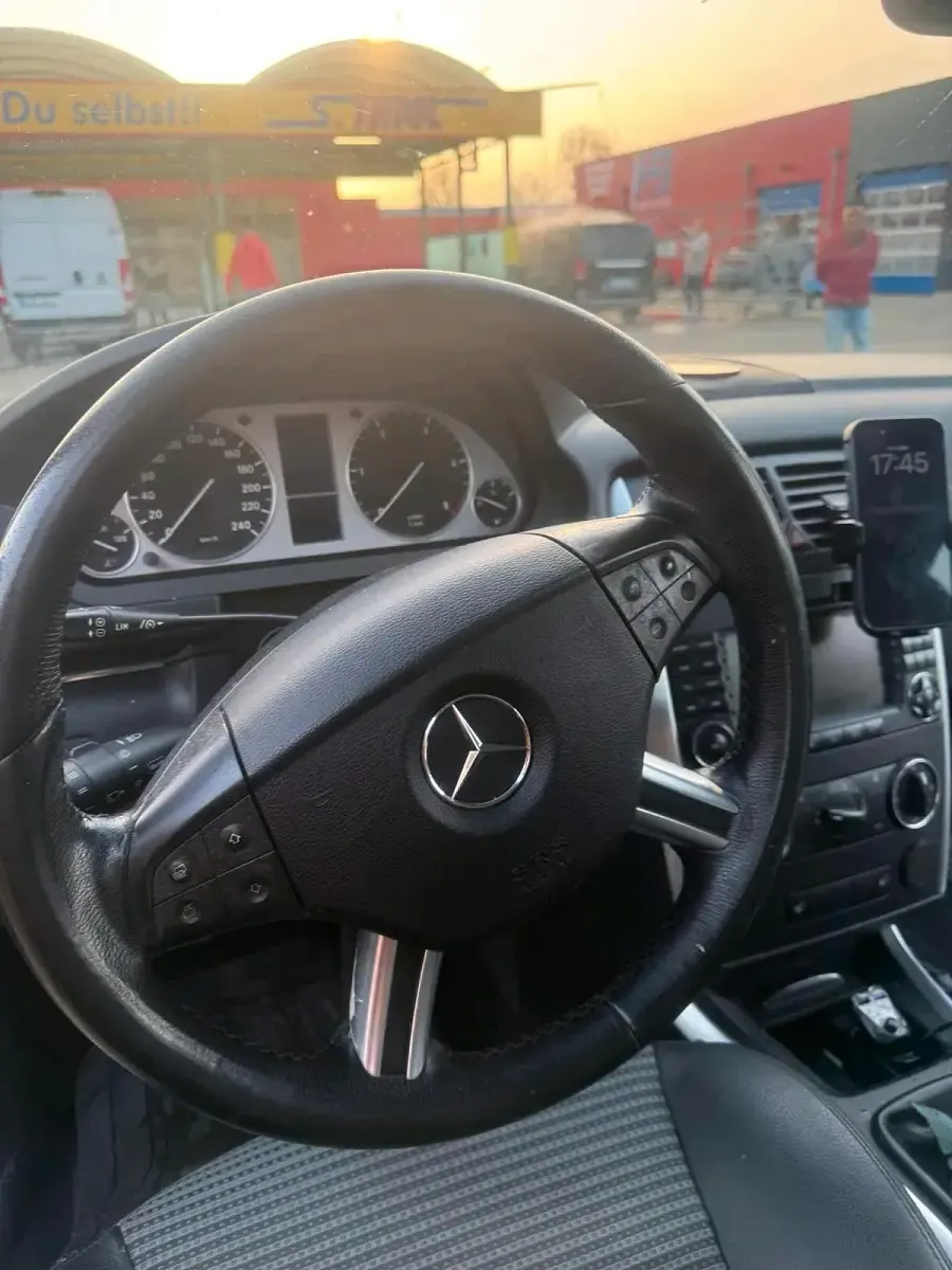 Gebraucht Mercedes B180 150 PS (110 kW) 2007 Blau Van / Kleinbus