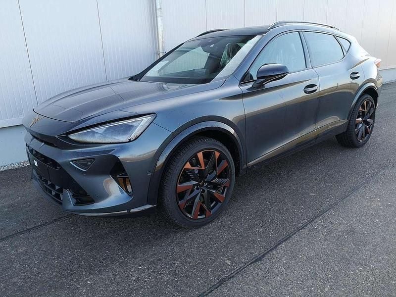 Magneticgrau metallic Neu 2025 Cupra Formentor VZ SUV | 39.290 € (Superpreis) - Bild 1/3