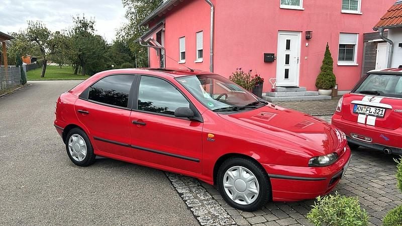 Rot Gebraucht 1997 Fiat Brava Kleinwagen | 2.600 € - Bild 1/4