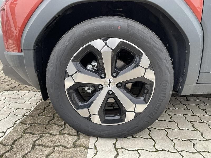 Neu Dacia Duster Journey 141 PS (103 kW) 2025 Terracottabraun (braun) SUV