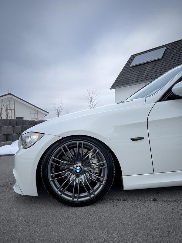 Gebraucht BMW 335 Performance 306 PS (225 kW) 2009 Weiß Limousine