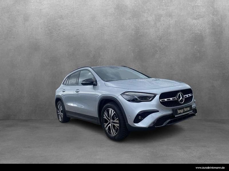 Gebraucht Mercedes GLA200 Progressive 163 PS (119 kW) 2025 Lack hightechsilber SUV