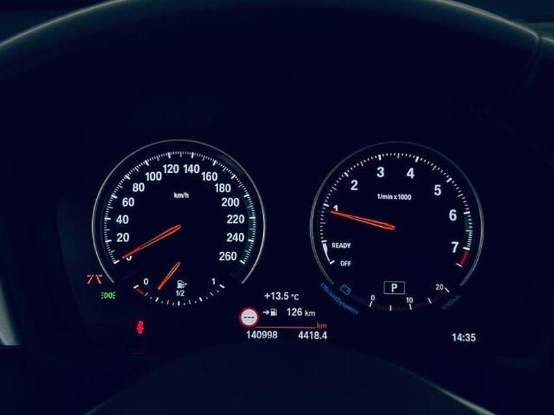 Gebraucht BMW X1 Advantage 140 PS (102 kW) 2019 Grau SUV