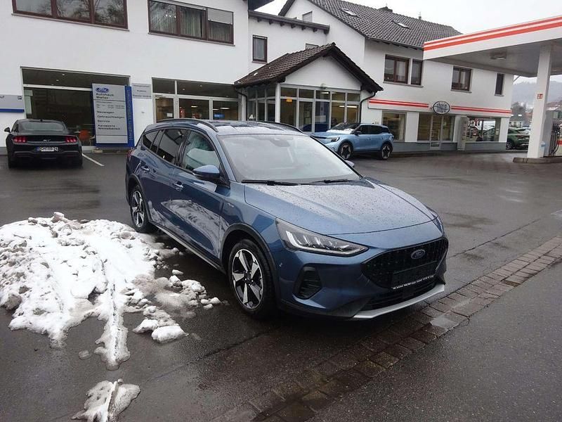 Gebraucht Ford Focus Active X 155 PS (114 kW) 2025 Chromablau metallic Kombi
