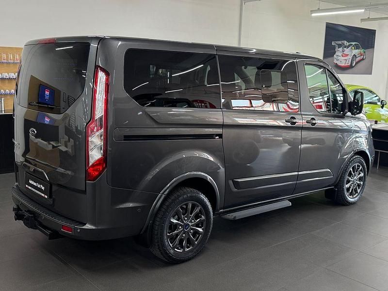 Gebraucht Ford Tourneo Titanium 185 PS (136 kW) 2021 Grau Van / Kleinbus