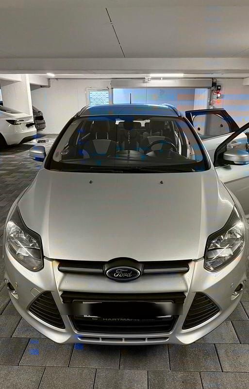 Gebraucht Ford Focus 163 PS (119 kW) 2012 Silber Kombi