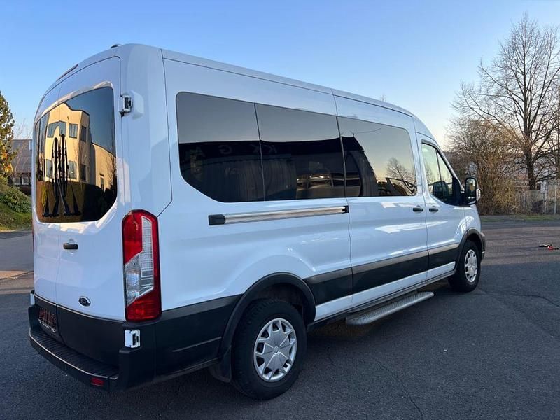 Second-hand Ford Transit 131 CP (96 kW) 2021 Alb Break