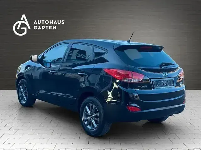 Gebraucht Hyundai ix35 Edition 116 PS (85 kW) 2014 Schwarz SUV