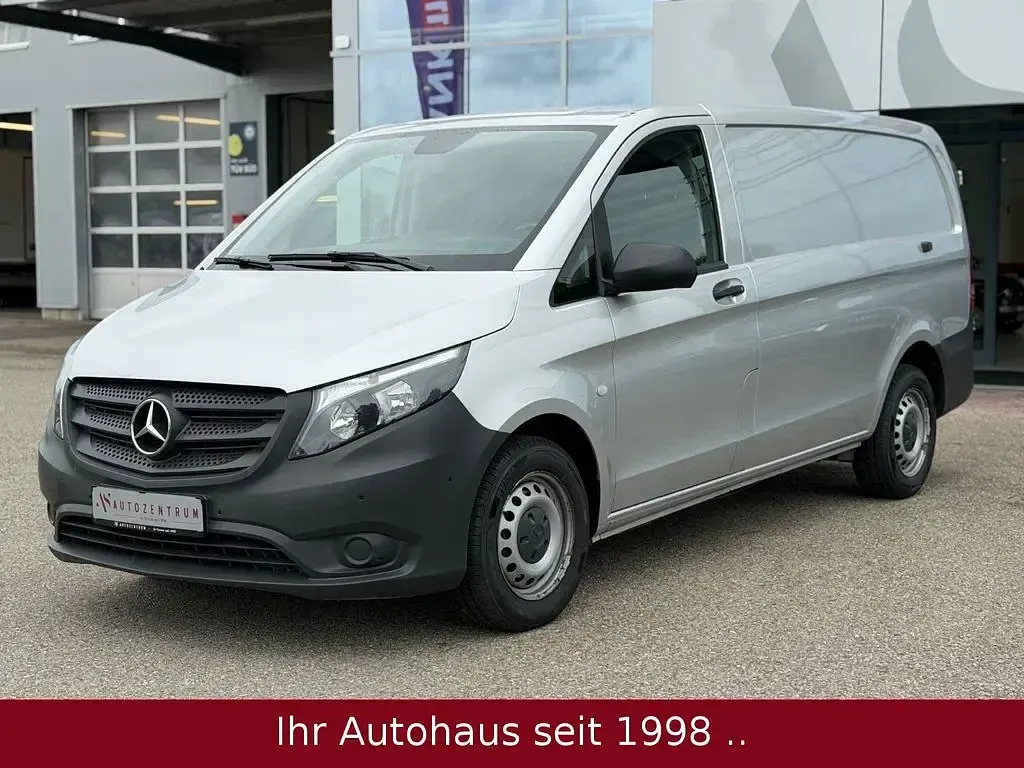 Gebraucht Mercedes Vito 136 PS (100 kW) 2020 Silber Van