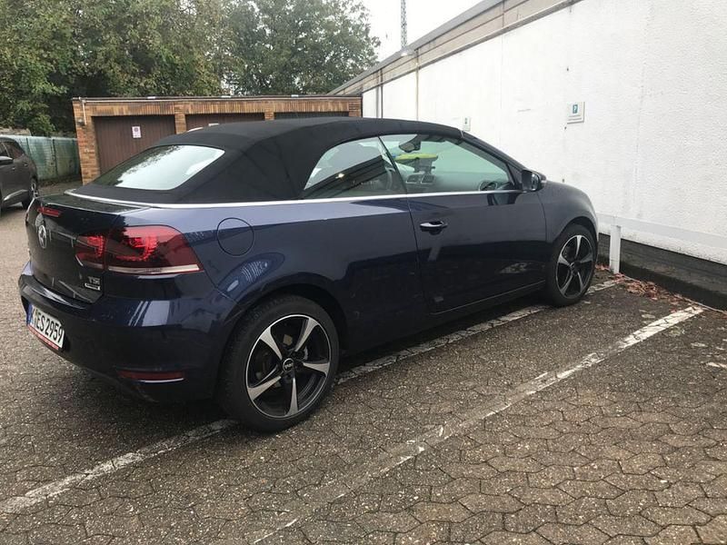 Blau Gebraucht 2014 VW Golf Cabriolet Cabrio | 12.900 € (Fairer Preis) - Bild 1/4
