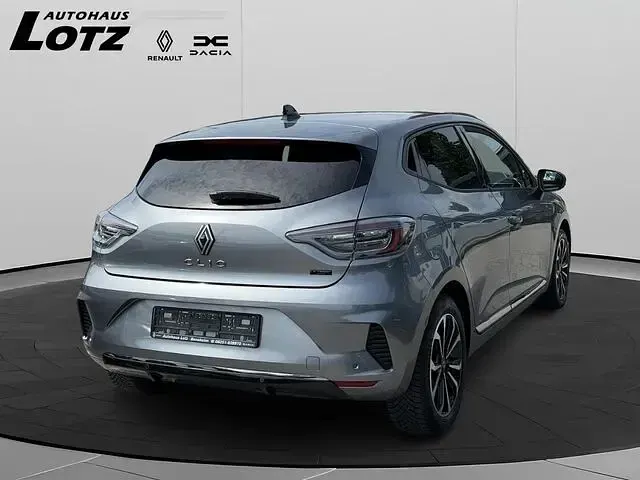 Gebraucht Renault Clio Techno 94 PS (69 kW) 2023 Grau Kleinwagen