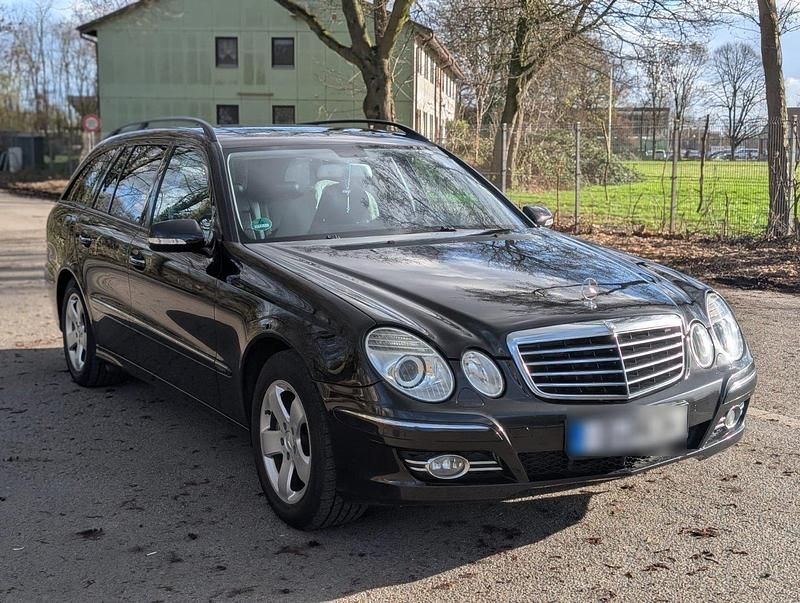 Gebraucht Mercedes E280 Business 190 PS (139 kW) 2008 Schwarz Kombi