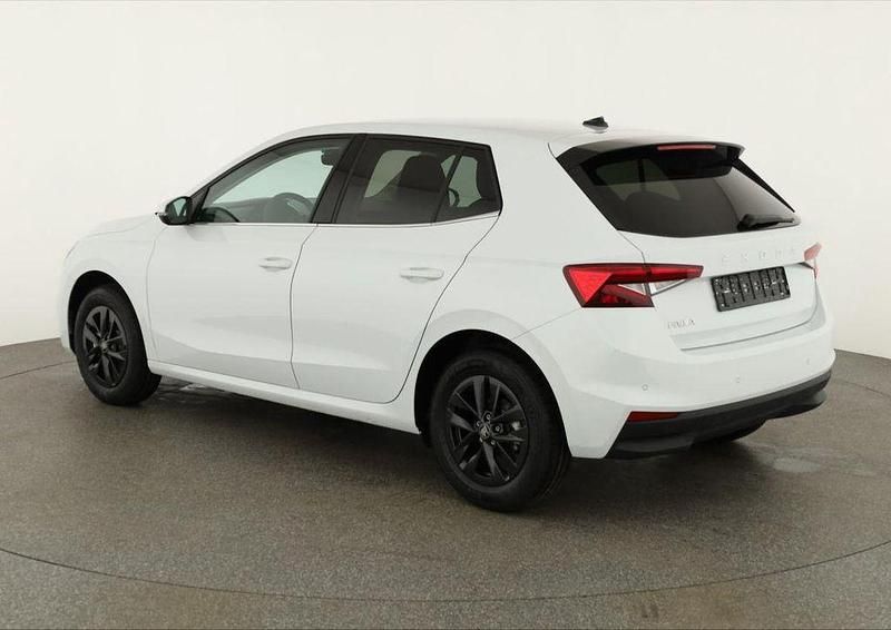 Neu Skoda Fabia Selection 116 PS (85 kW) 2025 Moon white metallic Kleinwagen