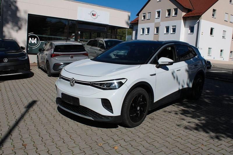 Gletscherweiss Gebraucht 2020 VW ID.4 Pro Performance SUV | 25.300 € (Guter Preis) - Bild 1/4