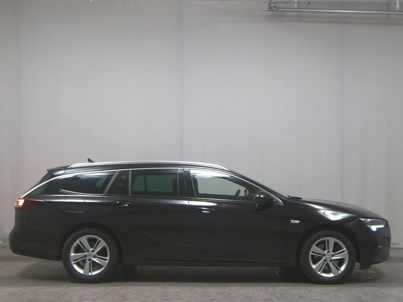 Schwarz Gebraucht 2022 Opel Insignia Business Kombi | 17.480 € (Guter Preis) - Bild 1/4