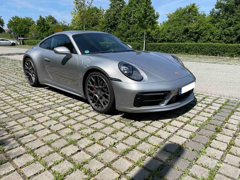 Silber Gebraucht 2020 Porsche 911 Carrera 4S Coupé | 136.500 € (Fairer Preis) - Bild 1/4