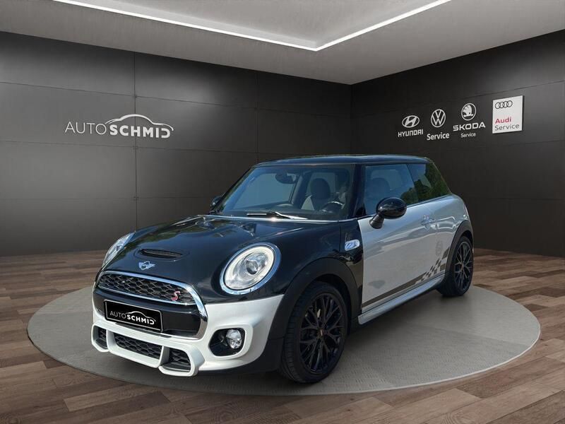 White silver metallic Gebraucht 2015 Mini John Cooper Works Kleinwagen | 14.888 € (Guter Preis) - Bild 1/4