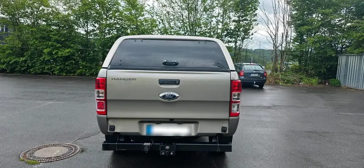 Gebraucht Ford Ranger 130 PS (95 kW) 2018 Andere farben Pickup