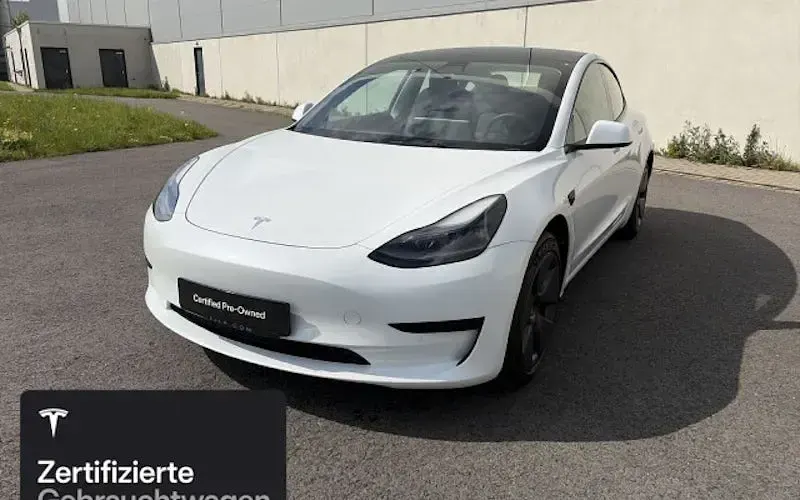 Used Tesla Model 3 RWD 205 kW (279 HP) 2021 White Sedan