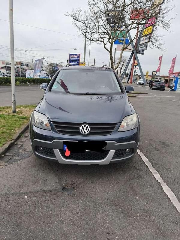 Gebraucht 2007 VW Golf Plus Cross Van / Kleinbus | 2.000 € (Guter Preis) - Bild 1/4