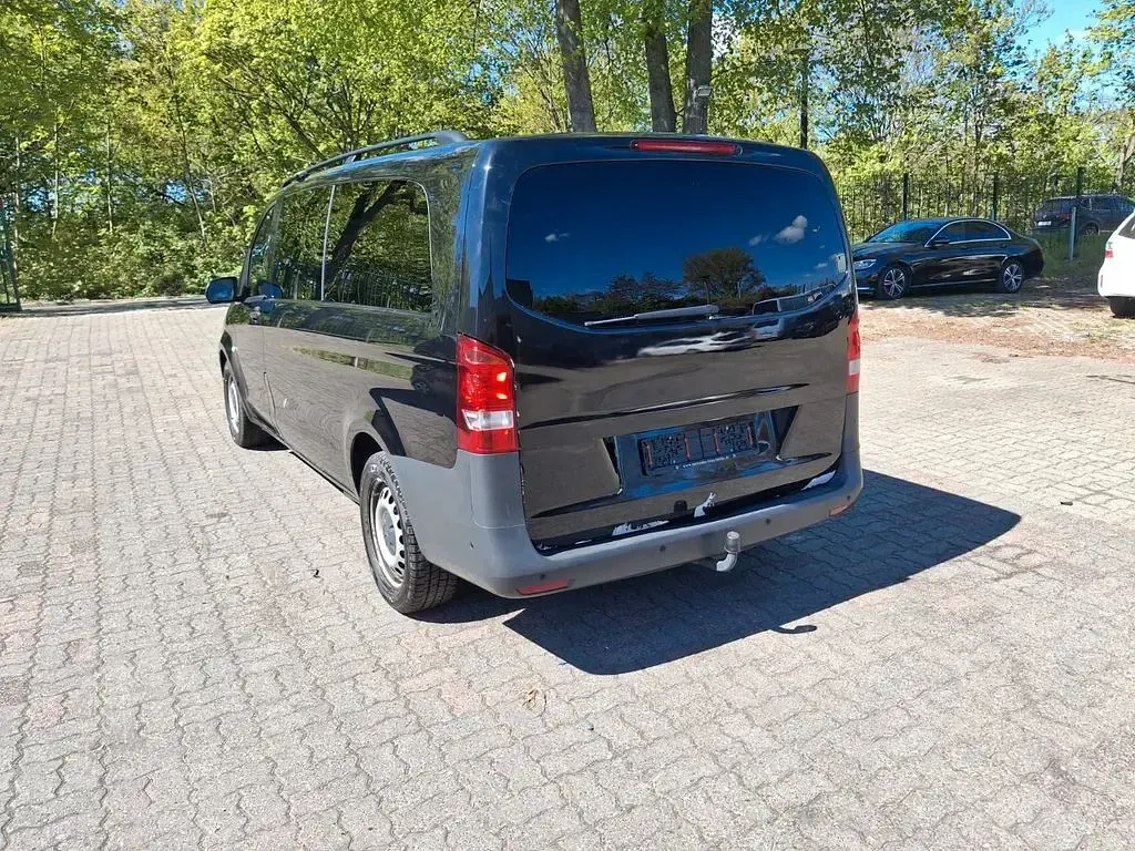 Gebraucht Mercedes Vito 163 PS (119 kW) 2019 Schwarz Van