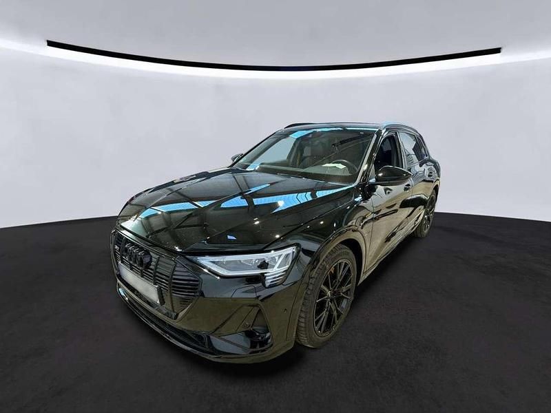 Mythosschwarz metallic Gebraucht 2022 Audi e-tron Black Edition SUV | 40.675 € (Guter Preis) - Bild 1/1