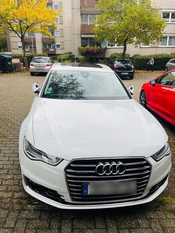 Weiß Gebraucht 2016 Audi A6 Comfort Kombi | 21.000 € (Etwas zu teuer) - Bild 1/4