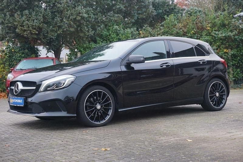 Gebraucht Mercedes A220 177 PS (130 kW) 2015 Schwarz Limousine