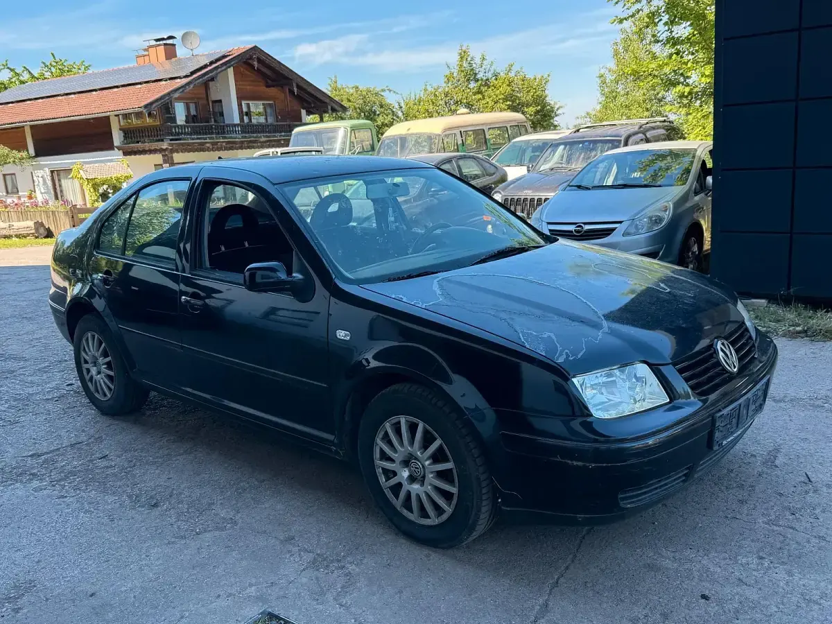Occasion VW Bora 101 ch (74 kW) 2002 Noir Berline