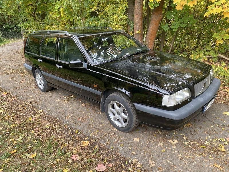 Schwarz Gebraucht 1995 Volvo 850 Kombi | 1.800 € - Bild 1/4