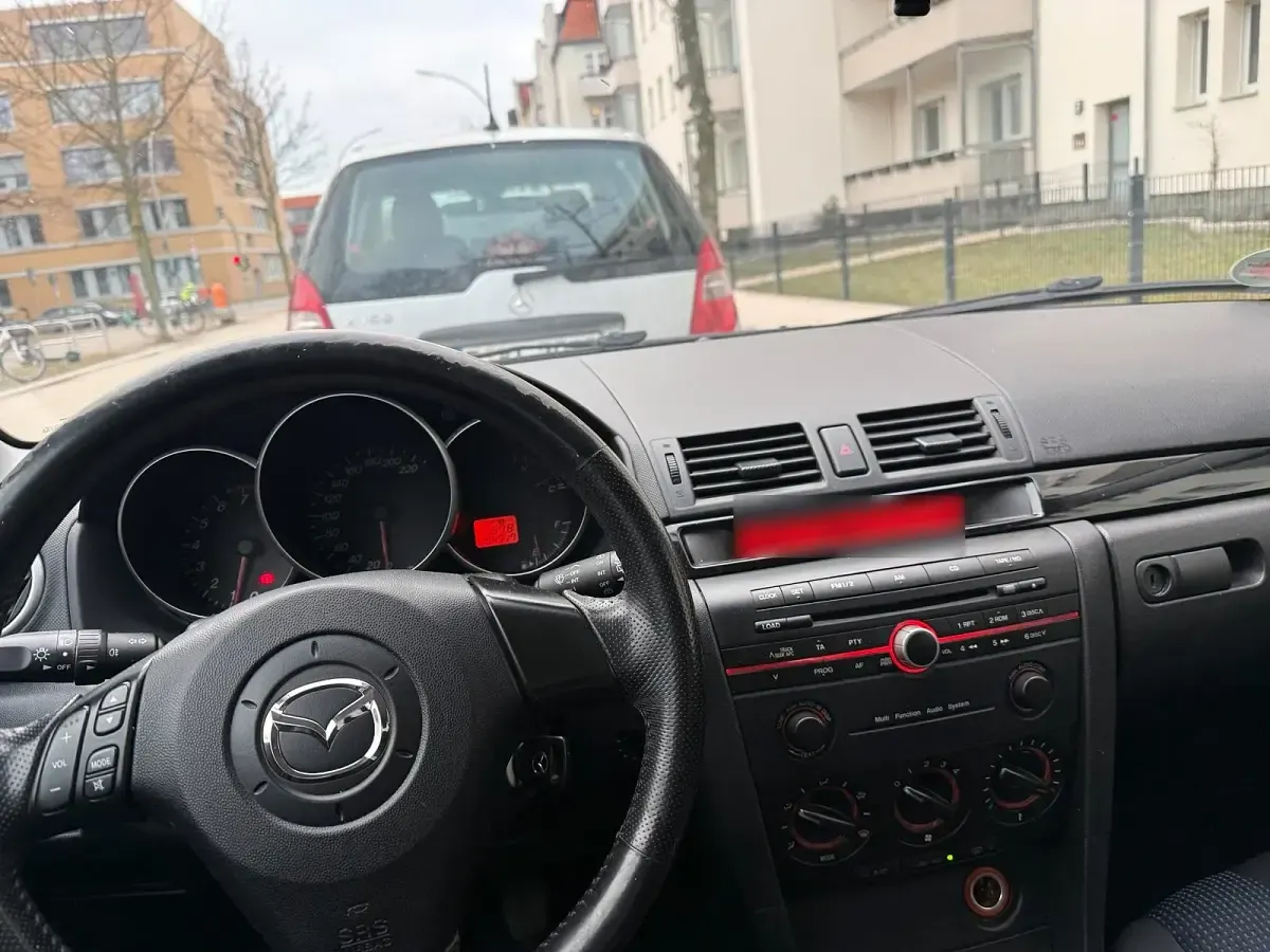 Usata Mazda 3 105 CV (77 kW) 2005 Berlina