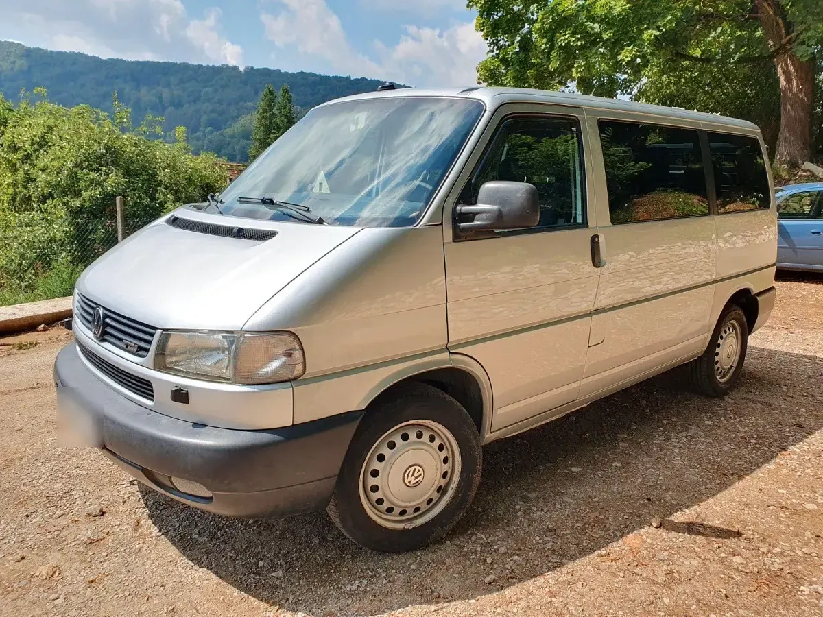 Gebraucht VW T4 102 PS (75 kW) 2003 Silber Van