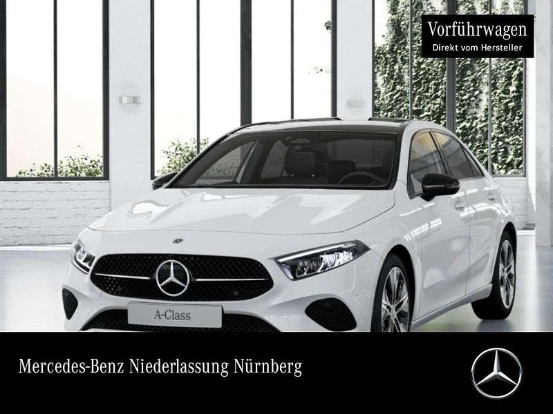 Polarweiß Gebraucht 2025 Mercedes A200 Progressive Limousine | 37.890 € (Teuer) - Bild 1/4