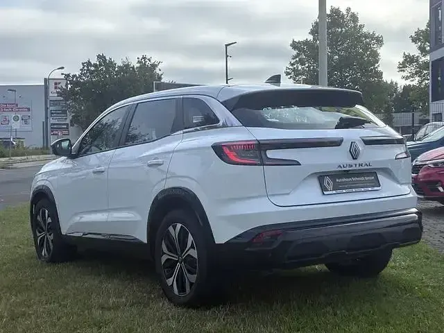 Gebraucht Renault Austral Evolution 158 PS (116 kW) 2024 Weiß SUV