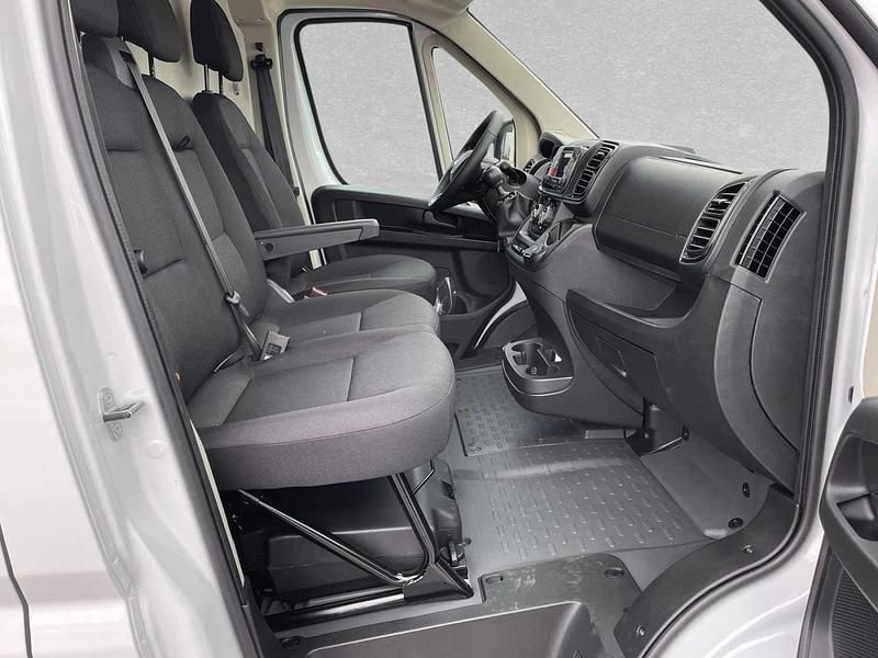 Gebraucht Fiat Ducato 140 PS (102 kW) 2025 Weiss Van