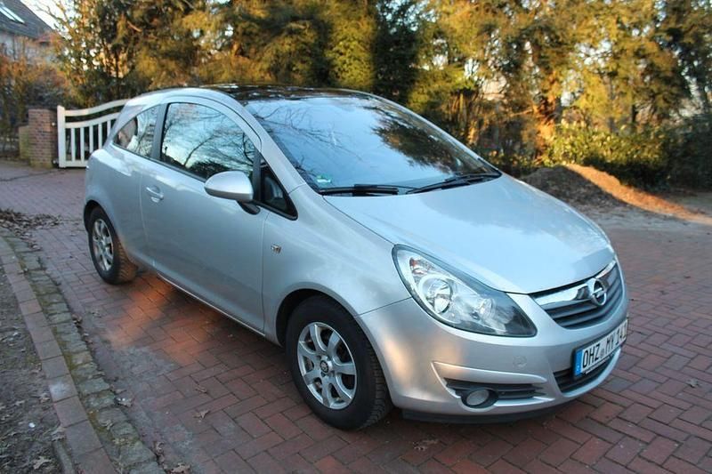 Silber Gebraucht 2010 Opel Corsa Sport Limousine | 1.900 € (Superpreis) - Bild 1/4