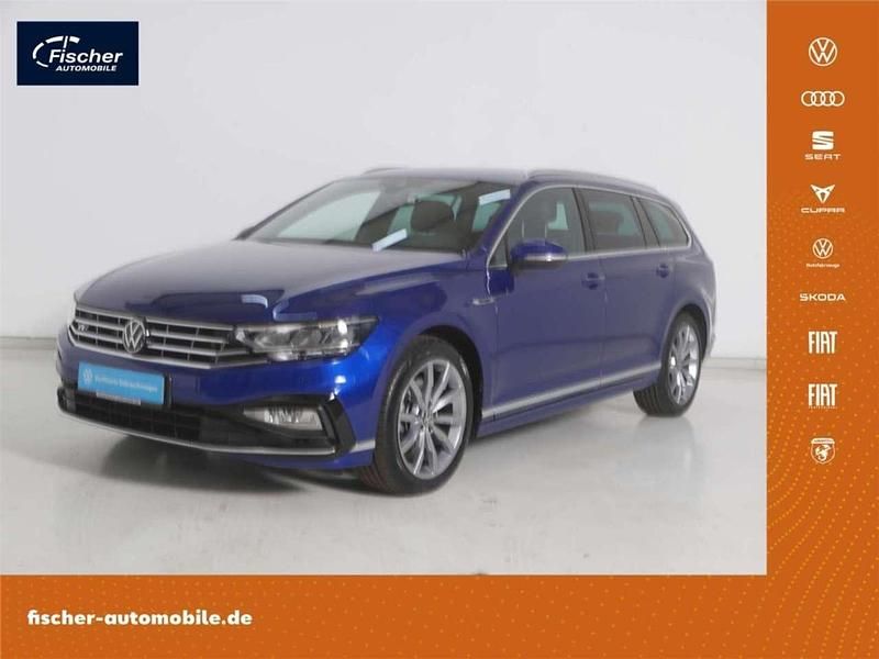 Blau Gebraucht 2024 VW Passat R-line Kombi | 34.980 € - Bild 1/4