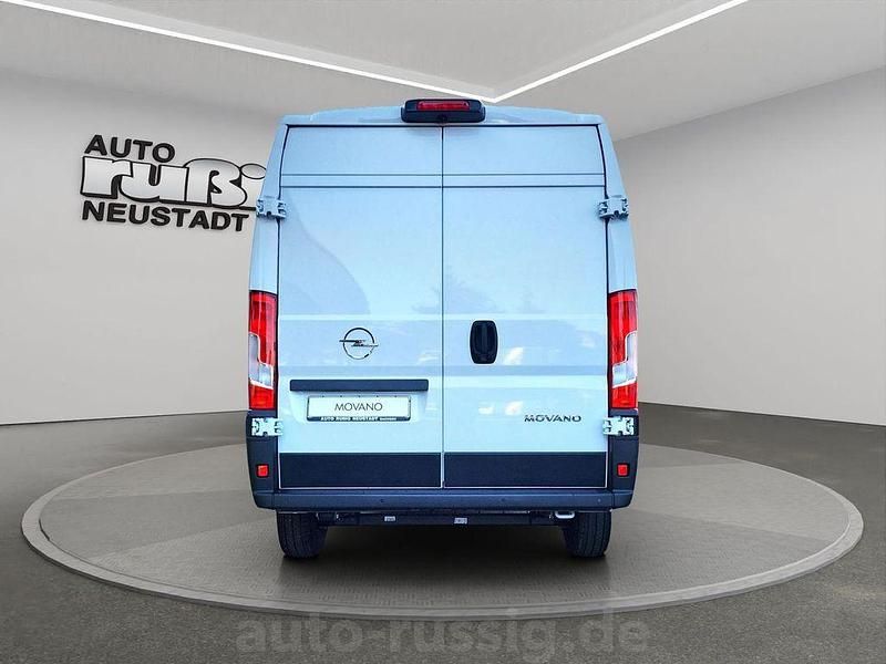 Gebraucht Opel Movano 140 PS (102 kW) 2024 Weiß Van