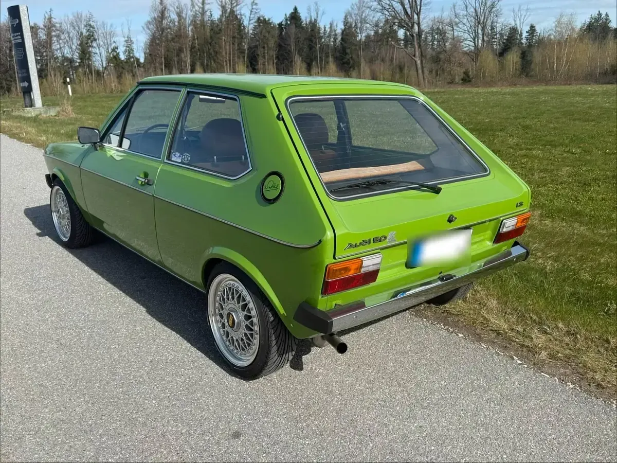 Gebraucht Audi 50 55 PS (40 kW) 1976 Grün Kleinwagen