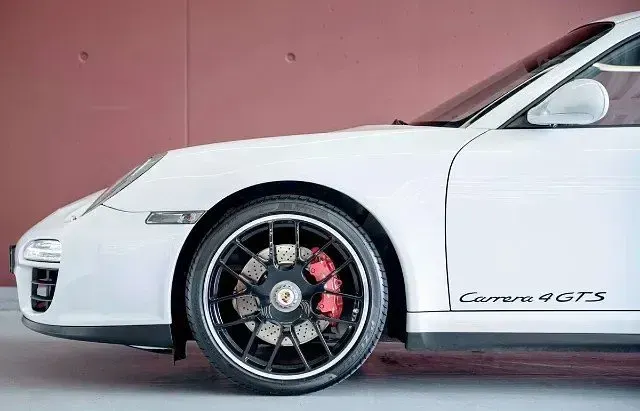 Usado Porsche 997 408 CV (300 kW) 2011 Blanco Coupe