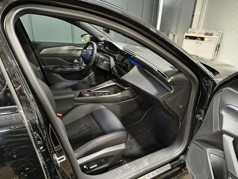 Gebraucht Peugeot 408 GT GT 224 PS (164 kW) 2025 Schwarz Limousine