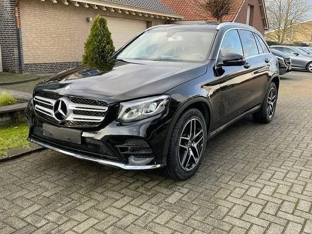 Schwarz Gebraucht 2019 Mercedes GLC220 AMG line SUV | 21.800 € (Superpreis) - Bild 1/4