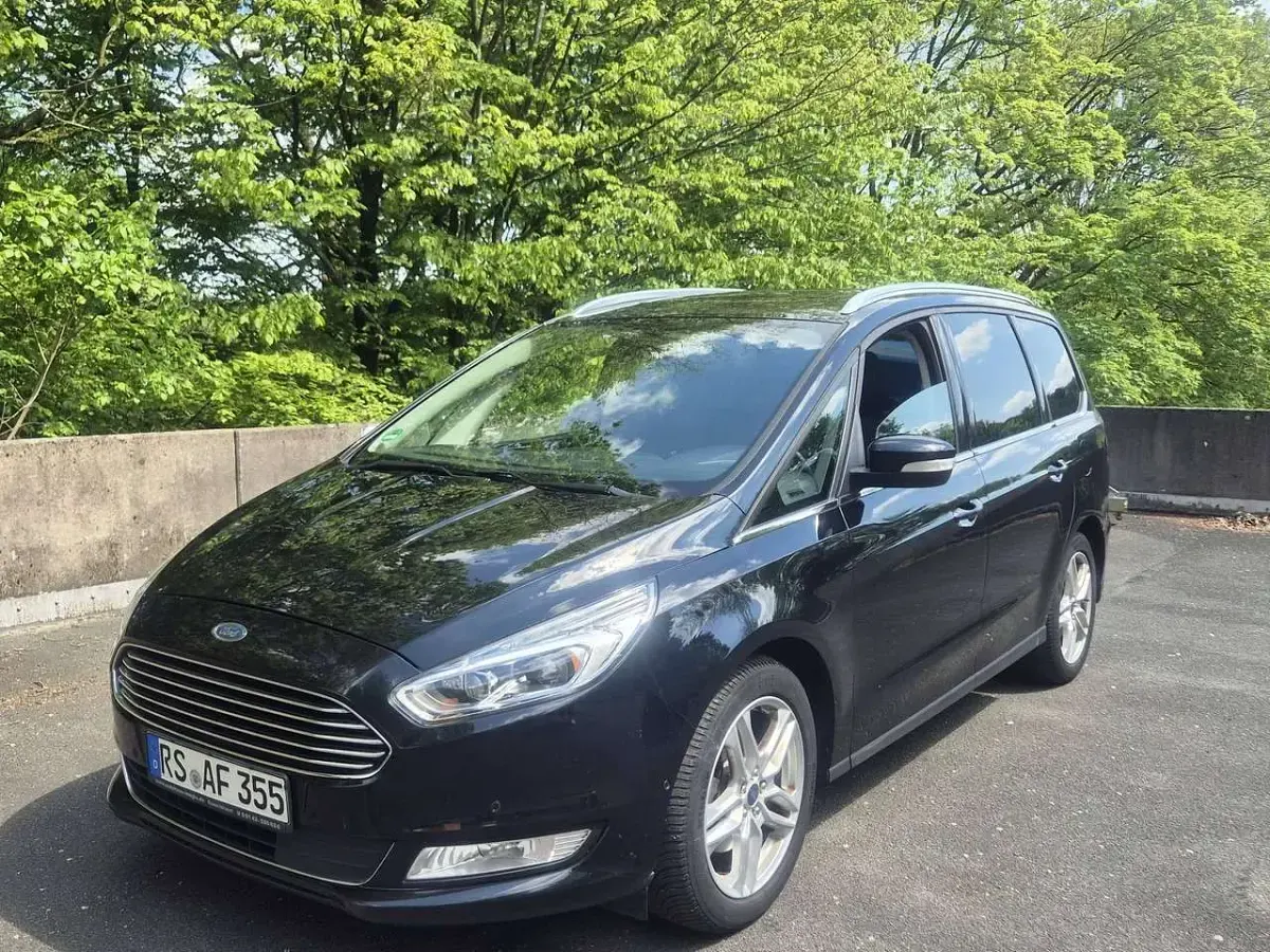 Gebraucht Ford Galaxy Titanium 160 PS (117 kW) 2018 Schwarz Van / Kleinbus